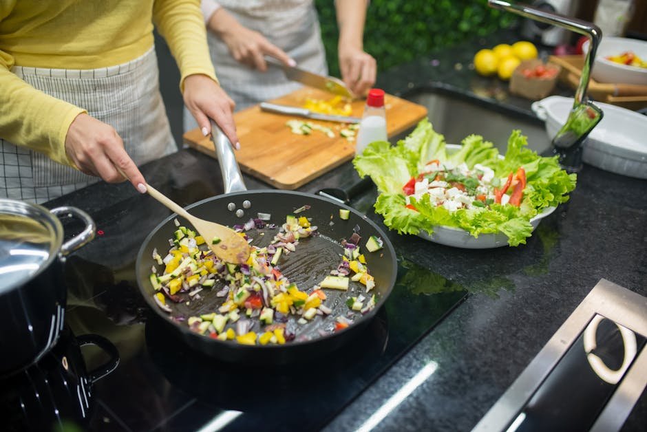 Simple Suppers: 20 Quick Dinner Recipes for Busy Evenings